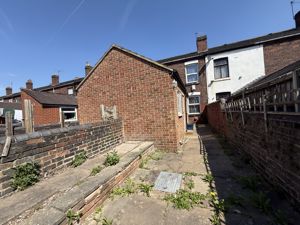 Photo 8- click for photo gallery